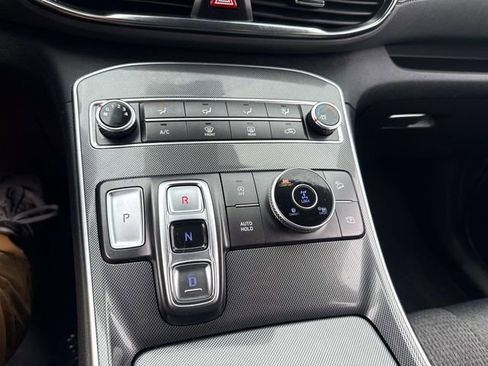 Used 2023 Hyundai Santa Fe SE image 25