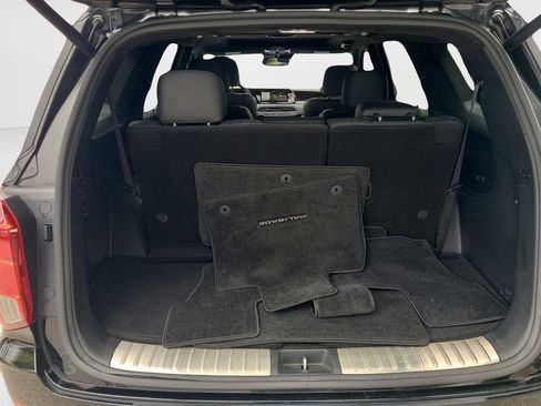 Used 2020 Hyundai Palisade Limited FWD image 14