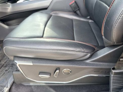 Used 2023 Ford F150 Lariat w/ Equipment Group 502A High AWD/4WD image 20