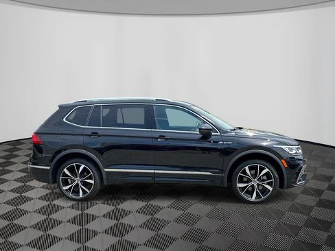 Used 2024 Volkswagen Tiguan SEL R-Line AWD/4WD image 8