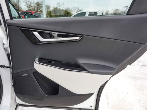 Used 2024 Kia EV6 GT-Line image 15