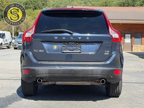 Used 2013 Volvo XC60 T6 AWD/4WD image 5