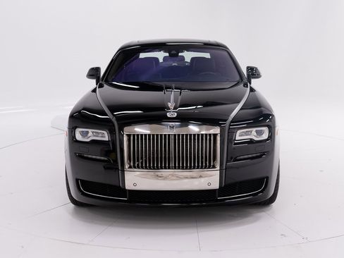 Certified 2017 Rolls-Royce Ghost image 8
