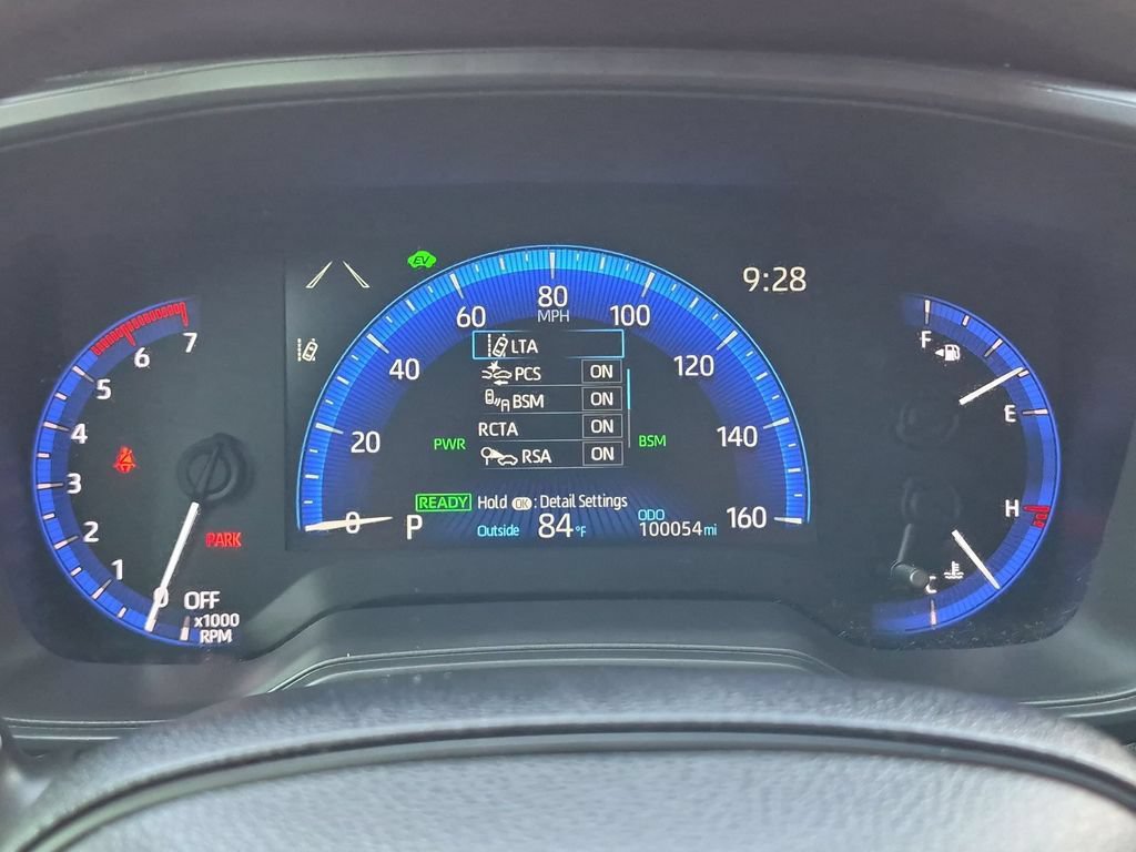 Used 2022 Toyota Corolla LE FWD image 25