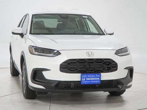New 2026 Honda HR-V LX image 16