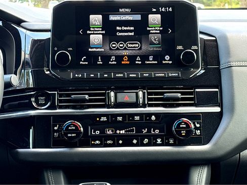 Certified 2025 Nissan Pathfinder Platinum image 6