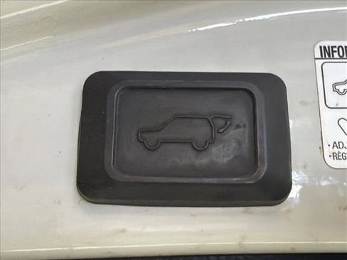 Used 2016 Toyota RAV4 SE AWD/4WD image 19