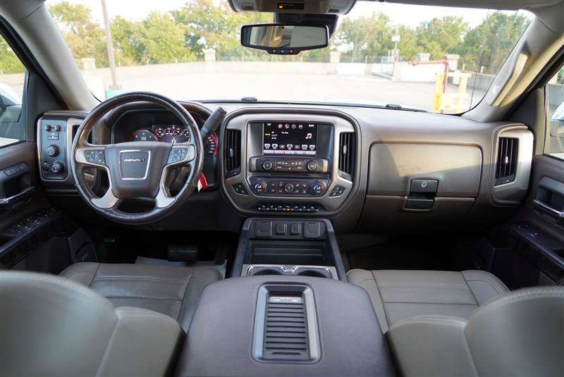 Used 2016 GMC Sierra 1500 Denali w/ Denali Ultimate Package AWD/4WD image 41