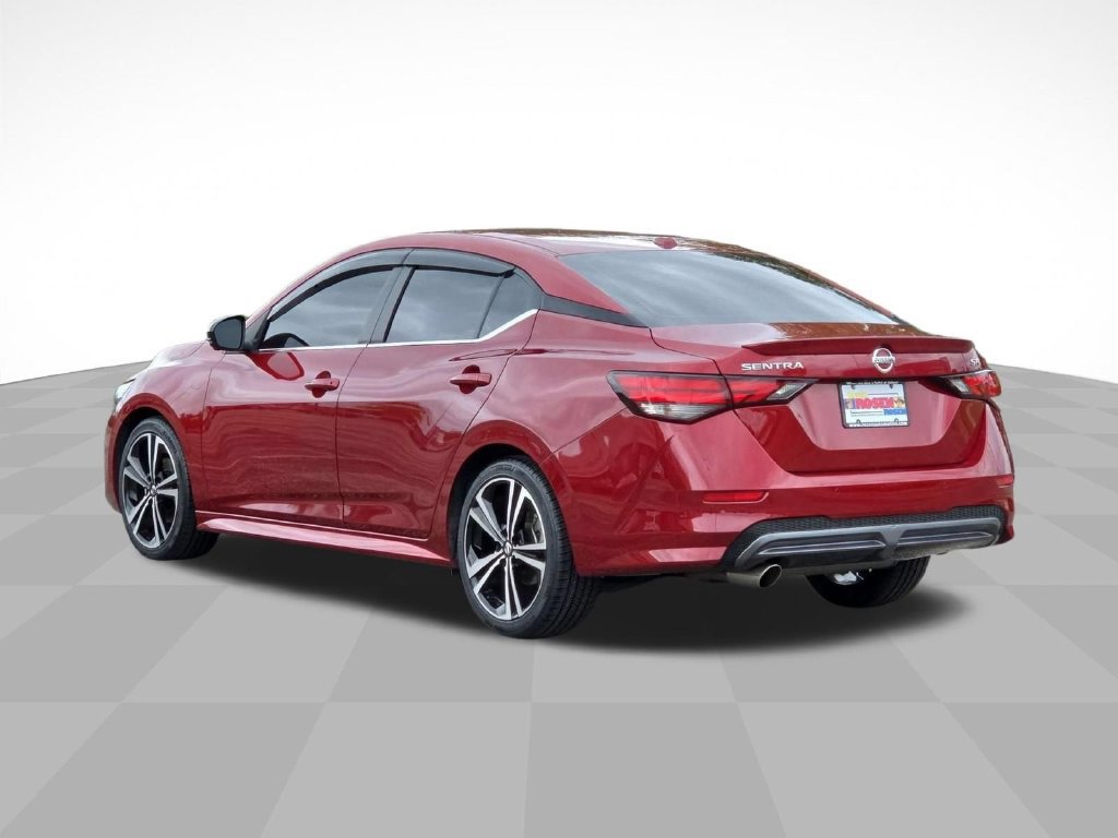Used 2023 Nissan Sentra SR w/ SR Premium Package FWD image 5