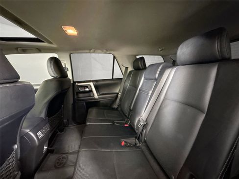 Certified 2024 Toyota 4Runner Limited AWD/4WD image 31
