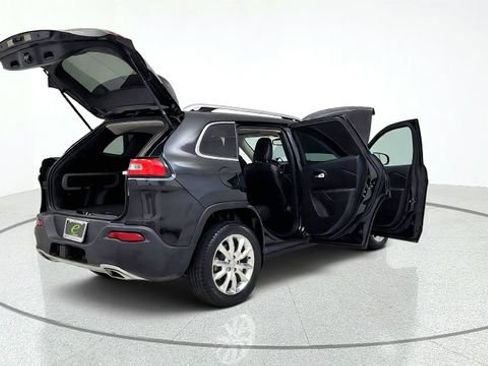 Used 2015 Jeep Cherokee Limited w/ Trailer Tow Group FWD image 18