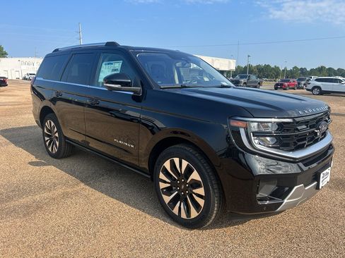 New 2025 Ford Expedition Platinum w/ Driver's Package image 7