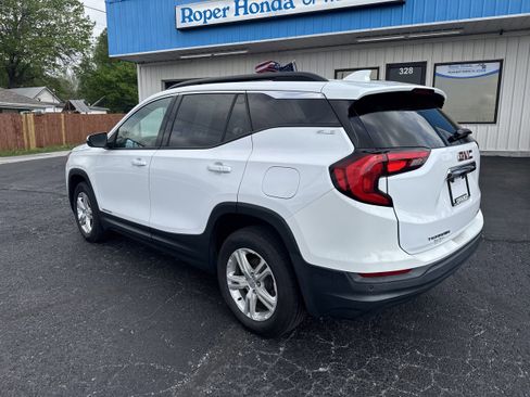 Used 2019 GMC Terrain SLE w/ Driver Convenience Package image 9