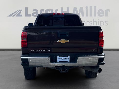 Used 2016 Chevrolet Silverado 2500 LT w/ LT Convenience Package AWD/4WD image 4