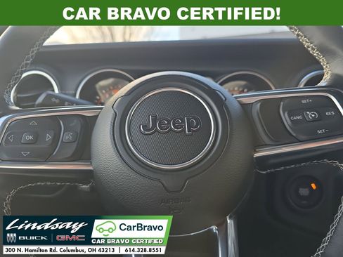 Used 2022 Jeep Wrangler Unlimited Sahara w/ Cold Weather Group image 13