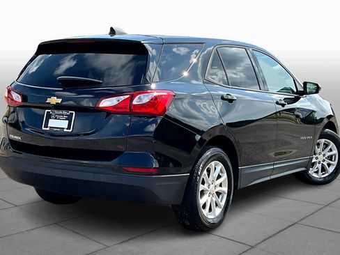 Used 2019 Chevrolet Equinox LS w/ LS Convenience Package image 13