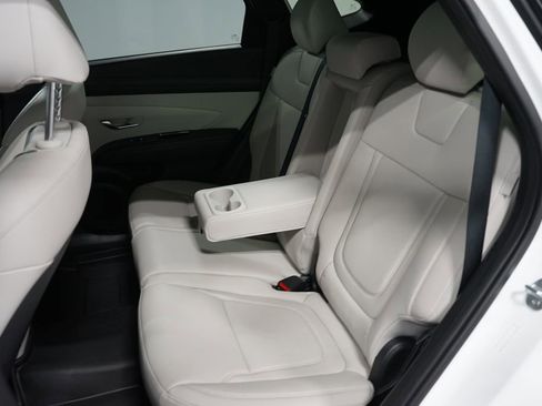 Used 2025 Hyundai Tucson Limited image 29