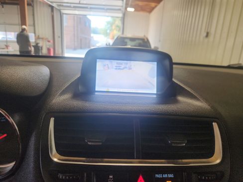 Used 2016 Buick Encore Premium image 20