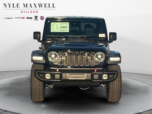 New 2025 Jeep Gladiator Rubicon AWD/4WD image 18
