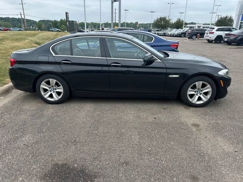 Used 2013 BMW 528i xDrive Sedan AWD/4WD image 2