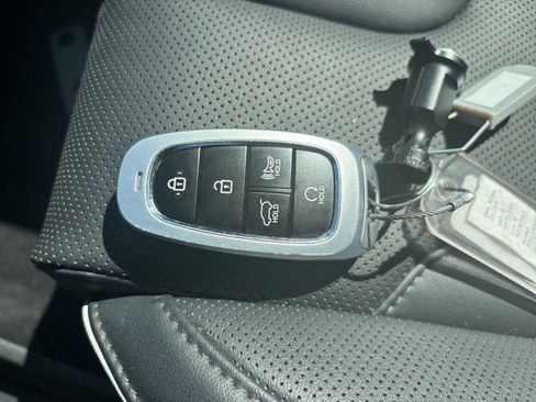 Used 2025 Hyundai Palisade SEL FWD image 28