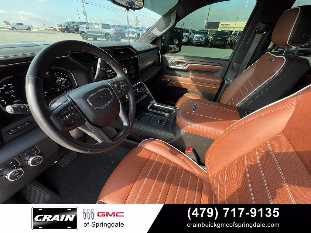 Used 2025 GMC Sierra 2500 Denali Ultimate AWD/4WD image 10