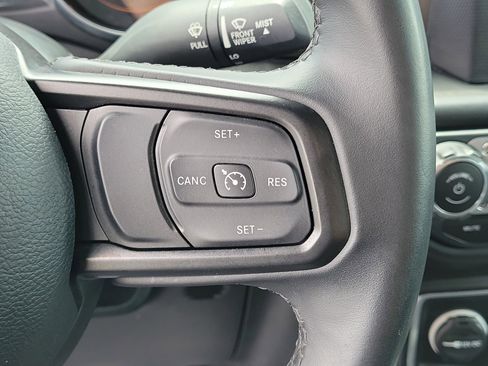 Used 2020 Jeep Wrangler Unlimited Sport S AWD/4WD image 31
