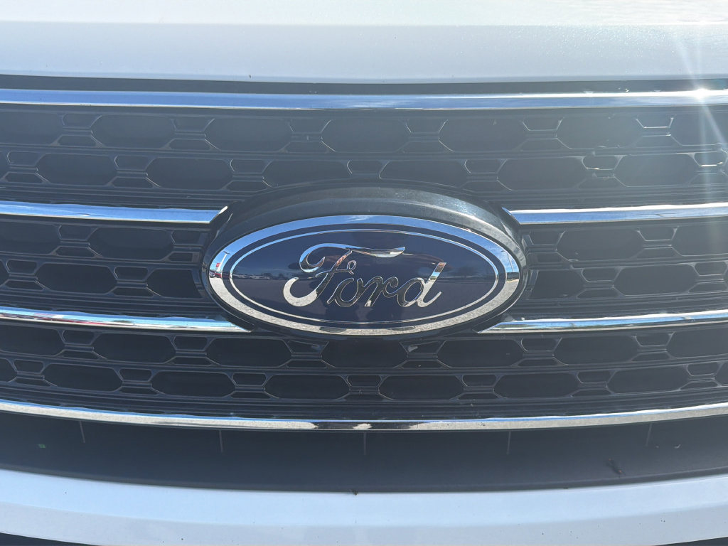 Used 2023 Ford Explorer XLT RWD image 49