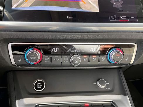 Used 2023 Audi Q3 2.0T Premium w/ Convenience Package image 32