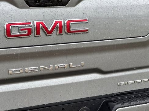 New 2026 GMC Sierra 1500 Denali w/ Denali Reserve Package image 33
