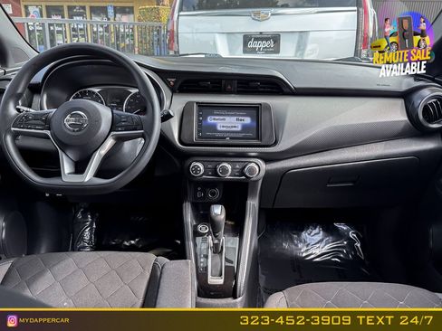Used 2019 Nissan Kicks S FWD image 18