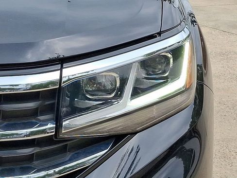 Used 2022 Volkswagen Atlas SE FWD image 9