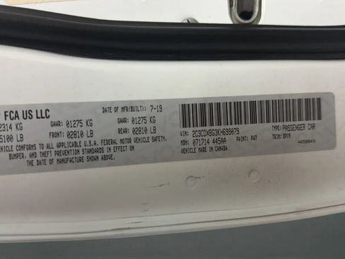Used 2019 Dodge Charger SXT RWD image 25