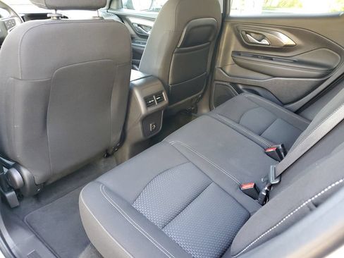 Used 2024 GMC Terrain SLE FWD image 12