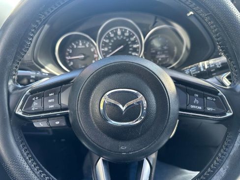 Used 2017 MAZDA CX-5 Touring w/ Preferred Equipment Package image 11