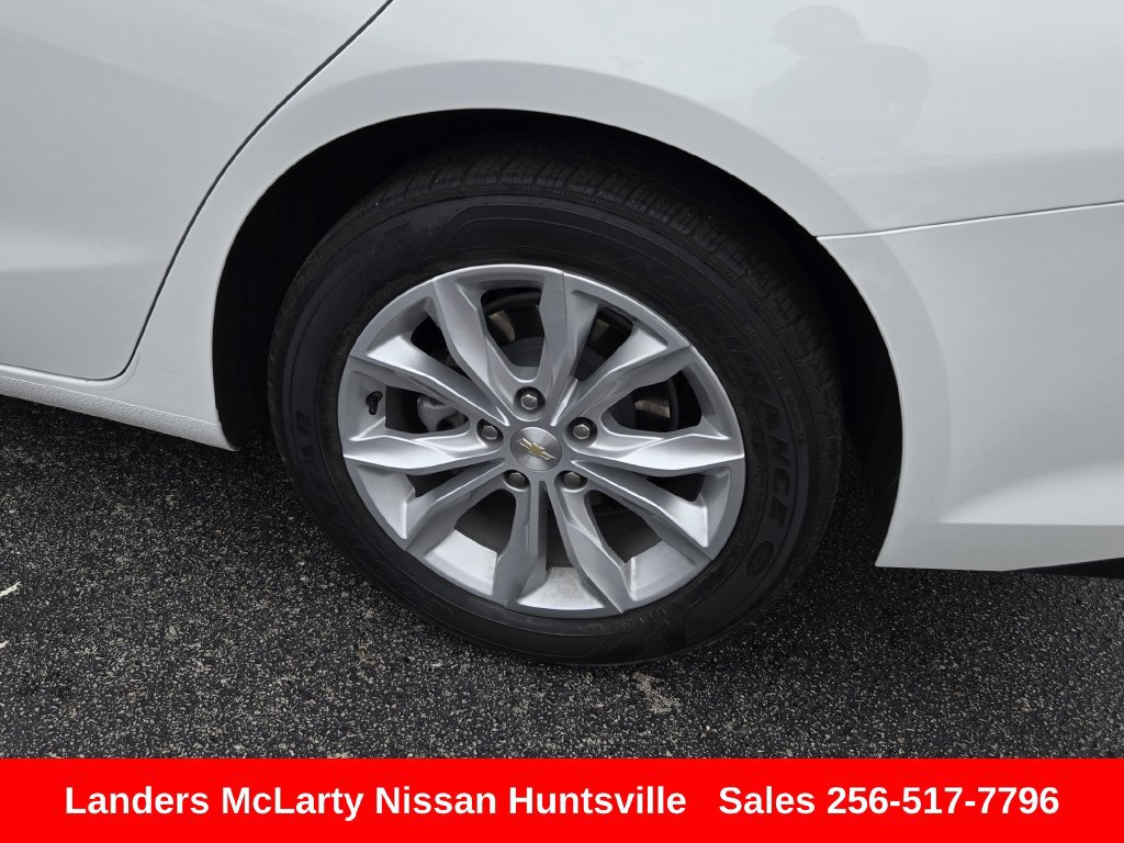 Used 2024 Chevrolet Malibu LT FWD image 12