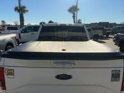 Used 2017 Ford F150 Lariat w/ Equipment Group 502A Luxury image 4