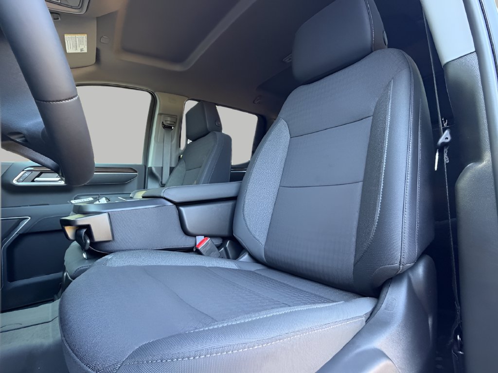 New 2026 Chevrolet Silverado 1500 LT AWD/4WD image 16