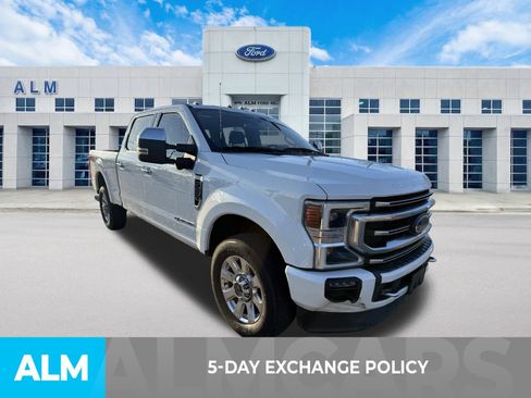 Certified 2022 Ford F250 Platinum w/ FX4 Off-Road Package image 4