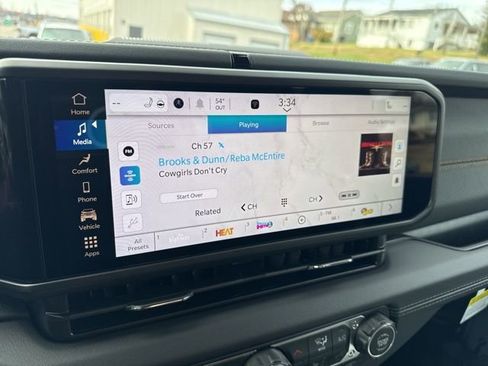 New 2026 Jeep Gladiator Mojave image 16