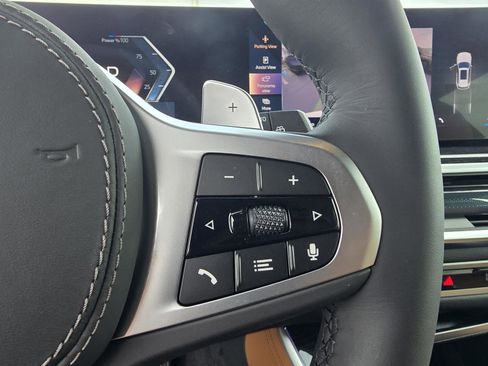 New 2026 BMW X5 xDrive40i w/ M Sport Package image 25