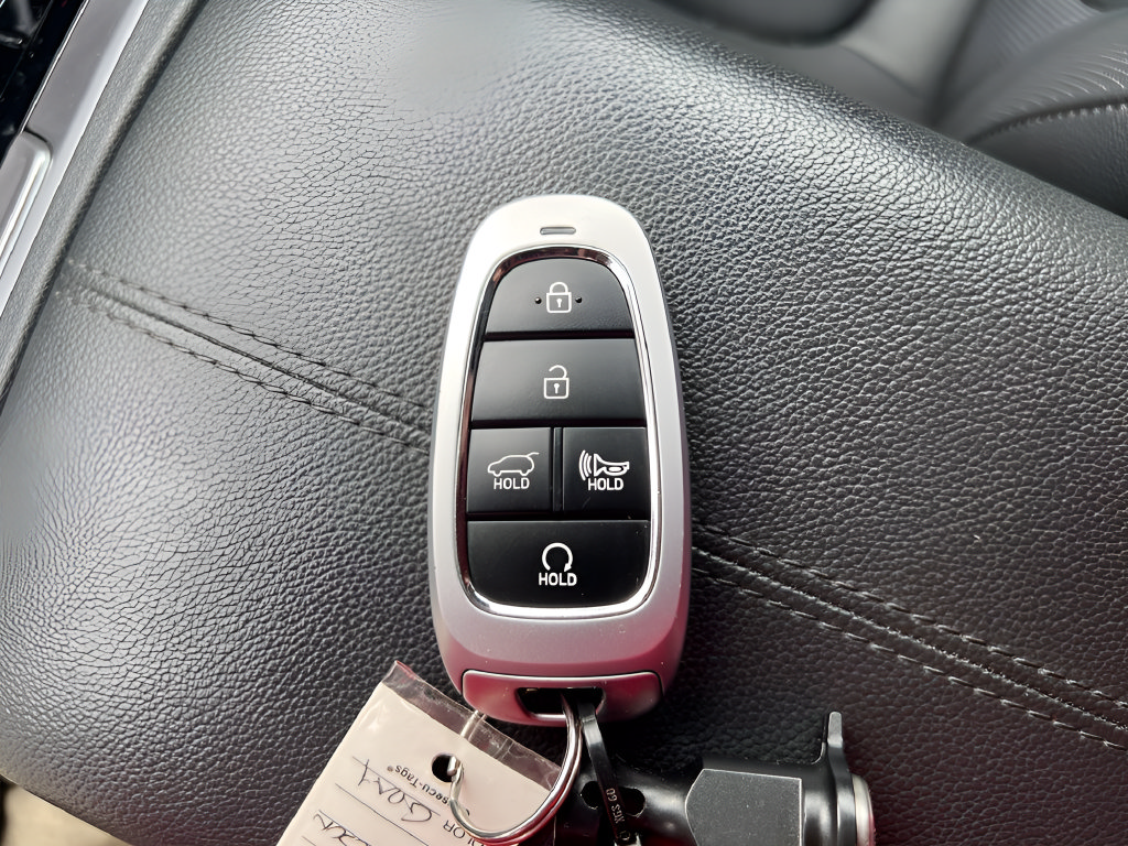 Used 2024 Hyundai Tucson SEL w/ Convenience Package AWD/4WD image 32