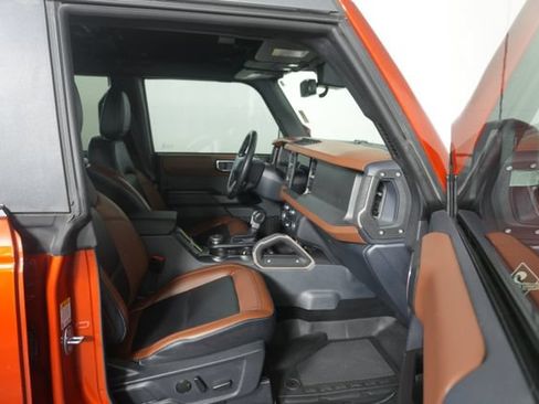 Certified 2024 Ford Bronco Outer Banks AWD/4WD image 33