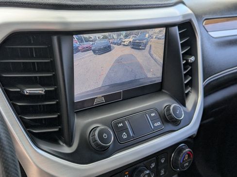 Used 2023 GMC Acadia SLE w/ Driver Convenience Package image 25