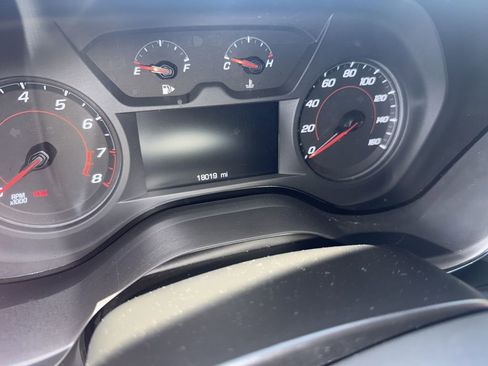 Used 2023 Chevrolet Camaro LT w/ RS Package image 6