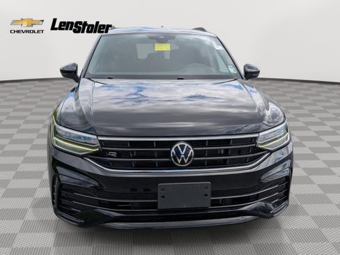 Used 2023 Volkswagen Tiguan SE R-Line AWD/4WD image 8