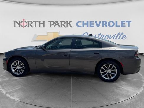 Used 2016 Dodge Charger SXT w/ Plus Group RWD image 6