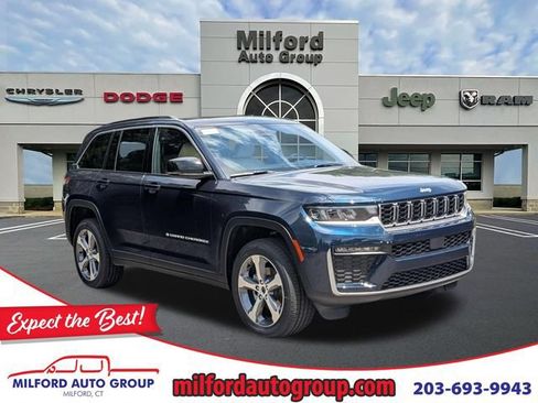 New 2026 Jeep Grand Cherokee Limited AWD/4WD image 1