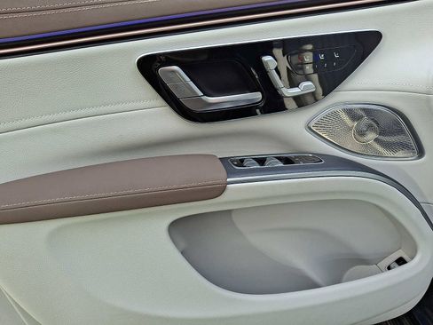 Certified 2023 Mercedes-Benz EQS 450+ 4MATIC SUV w/ AMG Line Exterior Package image 9