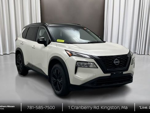 Certified 2023 Nissan Rogue SV w/ SV Premium B Package image 3